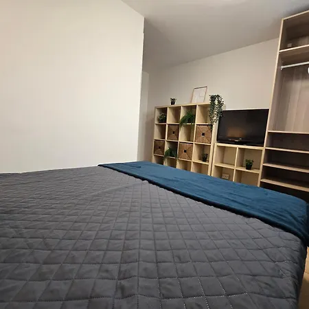 Adosado Familiar - - Gupo Rh 5 Apartament