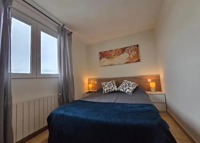 Adosado Familiar - - Gupo Rh 5 *