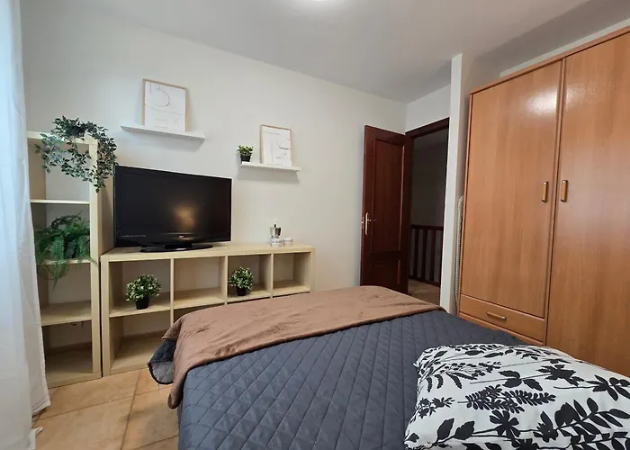 Apartment Adosado Familiar - - Gupo Rh 5 *