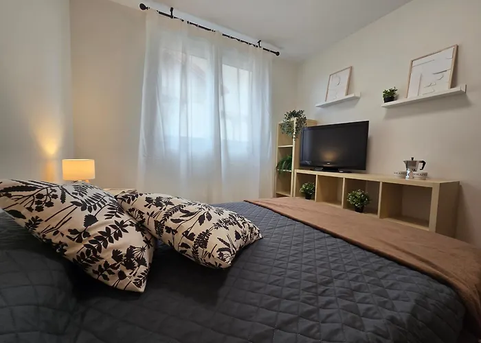 Apartament Adosado Familiar - - Gupo Rh 5 Prellezo