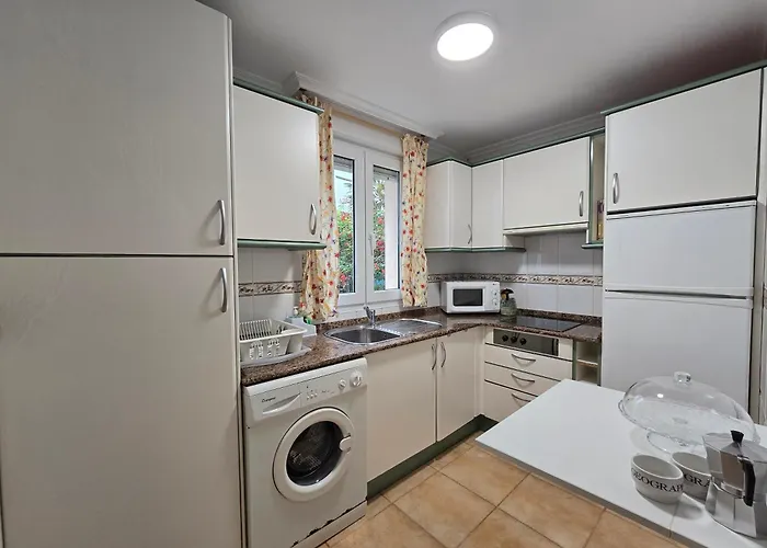 Apartament Adosado Familiar - - Gupo Rh 5