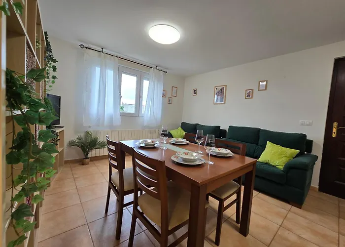Apartament Adosado Familiar - - Gupo Rh 5