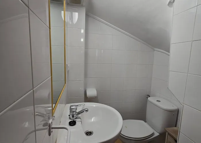 Adosado Familiar - - Gupo Rh 5 Apartament *