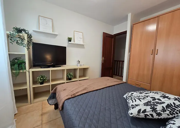 Apartament Adosado Familiar - - Gupo Rh 5 *